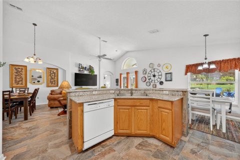 Casa en venta en Davenport, Florida, 4 dormitorios, 171.31 m2 № 2321156 - foto 25