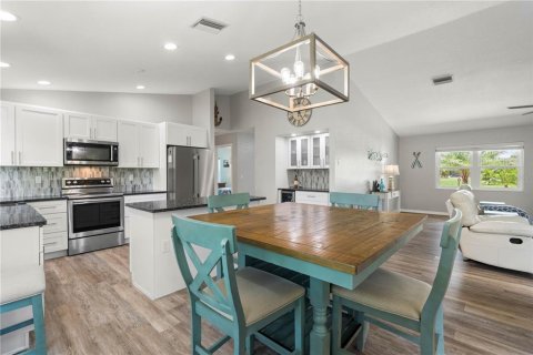 Villa ou maison à vendre à Punta Gorda, Floride: 3 chambres, 165.27 m2 № 2344965 - photo 23