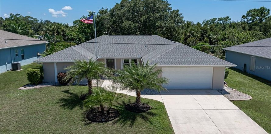 Villa ou maison à Punta Gorda, Floride 3 chambres, 165.27 m2 № 2344965