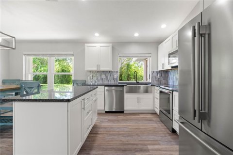 Villa ou maison à vendre à Punta Gorda, Floride: 3 chambres, 165.27 m2 № 2344965 - photo 25
