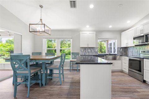 Villa ou maison à vendre à Punta Gorda, Floride: 3 chambres, 165.27 m2 № 2344965 - photo 7