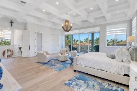 House in Marco Island, Florida 4 bedrooms № 1781914 - photo 18