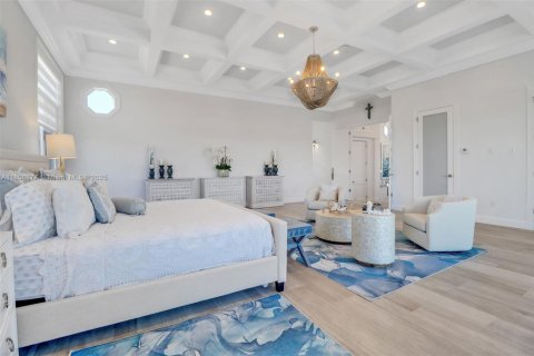 House in Marco Island, Florida 4 bedrooms № 1781914 - photo 21