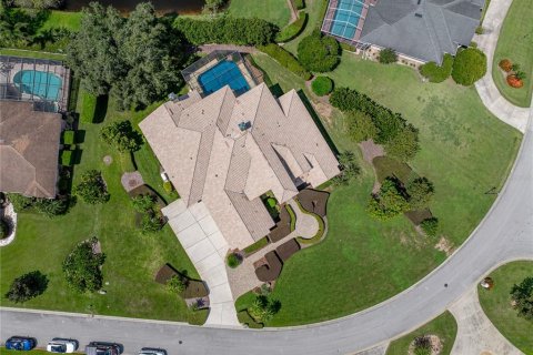 Casa en venta en Winter Haven, Florida, 4 dormitorios, 338.16 m2 № 1916099 - foto 9