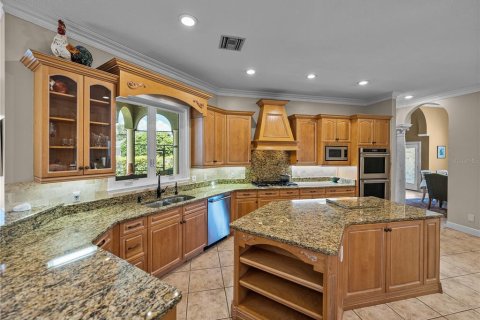 Casa en venta en Winter Haven, Florida, 4 dormitorios, 338.16 m2 № 1916099 - foto 18