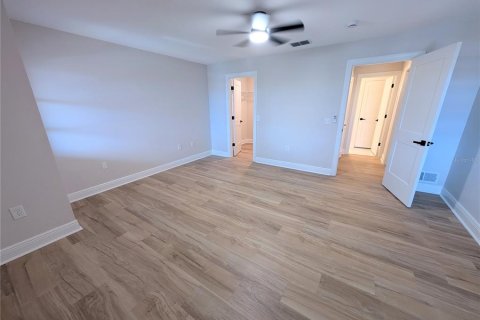 Condo in Cortez, Florida, 3 bedrooms  № 2304483 - photo 24