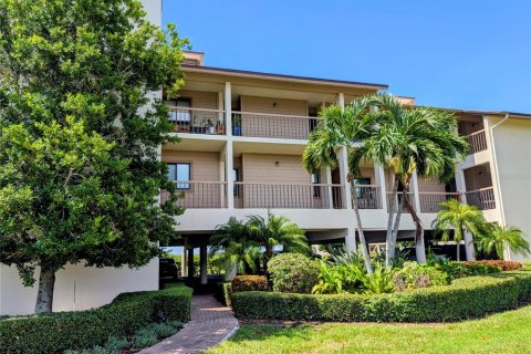 Condo in Cortez, Florida, 3 bedrooms  № 2304483 - photo 2