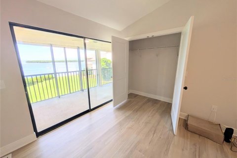 Condo in Cortez, Florida, 3 bedrooms  № 2304483 - photo 29