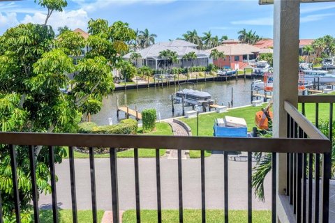 Condo in Cortez, Florida, 3 bedrooms  № 2304483 - photo 4