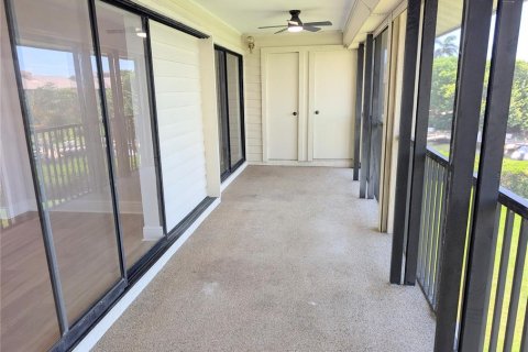 Condo in Cortez, Florida, 3 bedrooms  № 2304483 - photo 23