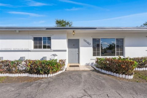 Casa en venta en Miami, Florida, 3 dormitorios, 145.21 m2 № 2063040 - foto 5