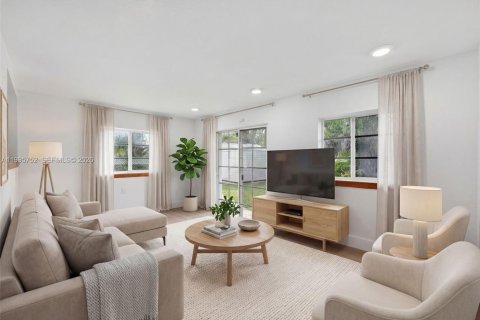 Casa en venta en Miami, Florida, 3 dormitorios, 145.21 m2 № 2063040 - foto 19