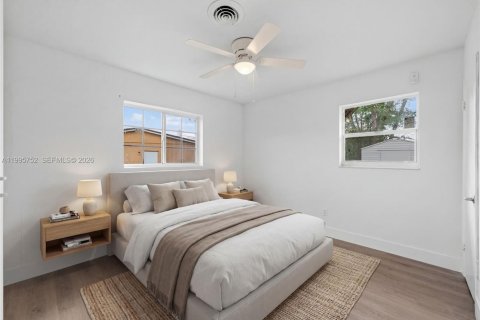 Casa en venta en Miami, Florida, 3 dormitorios, 145.21 m2 № 2063040 - foto 30