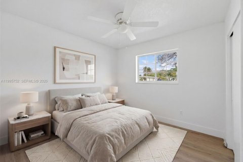 Casa en venta en Miami, Florida, 3 dormitorios, 145.21 m2 № 2063040 - foto 23
