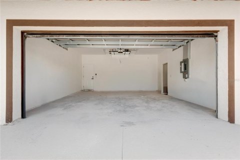 Casa en venta en Lehigh Acres, Florida, 4 dormitorios, 162.58 m2 № 2354507 - foto 25