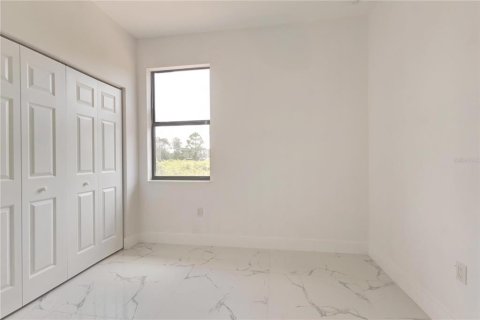 Casa en venta en Lehigh Acres, Florida, 4 dormitorios, 162.58 m2 № 2354507 - foto 14