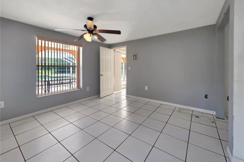 House in Englewood, Florida 4 bedrooms, 180.51 sq.m. № 1778584 - photo 25