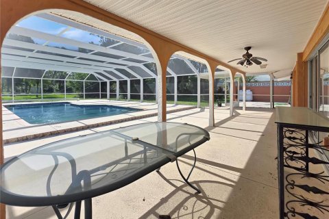 House in Englewood, Florida 4 bedrooms, 180.51 sq.m. № 1778584 - photo 3