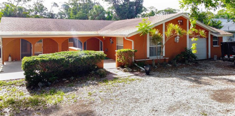 Casa en Englewood, Florida 2 dormitorios, 180.51 m2 № 1778584