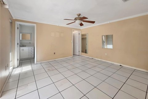 House in Englewood, Florida 4 bedrooms, 180.51 sq.m. № 1778584 - photo 30