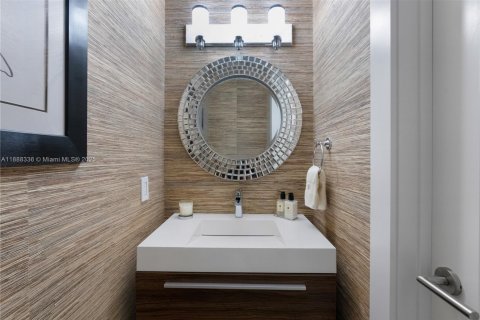 Copropriété à vendre à Miami Beach, Floride: 2 chambres, 147.62 m2 № 1942120 - photo 7
