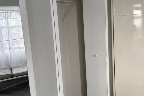 Снять в аренду квартиру в Майами-Бич, Флорида 2 спальни, 87.33м2, № 2003642 - фото 13