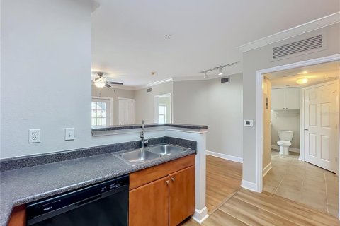 Condo in Orlando, Florida, 1 bedroom  № 2095969 - photo 18