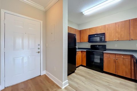 Condo in Orlando, Florida, 1 bedroom  № 2095969 - photo 14