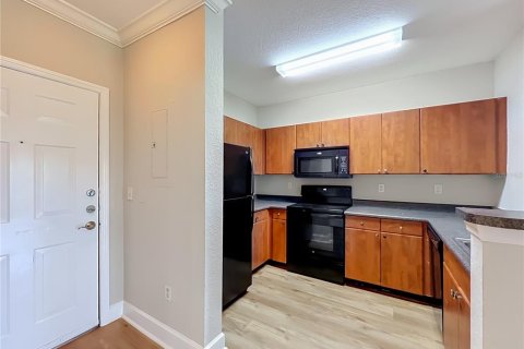 Condo in Orlando, Florida, 1 bedroom  № 2095969 - photo 15