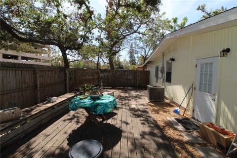 House in Sarasota, Florida 3 bedrooms, 102.38 sq.m. № 1904357 - photo 23