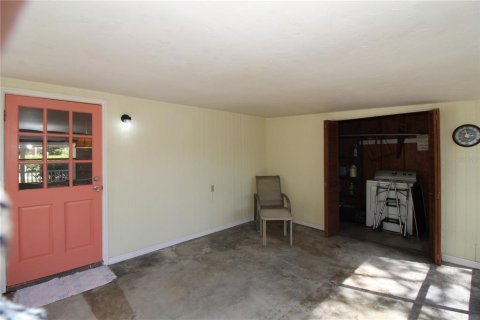 House in Sarasota, Florida 3 bedrooms, 102.38 sq.m. № 1904357 - photo 17