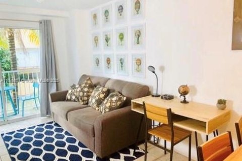 Снять в аренду кондоминиум в Майами, Флорида 1 спальня, 62.43м2, № 1947690 - фото 11