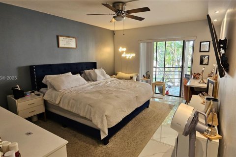 Condominio en venta en Plantation, Florida, 2 dormitorios, 104.05 m2 № 1955768 - foto 14