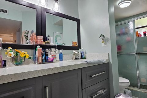 Condominio en venta en Plantation, Florida, 2 dormitorios, 104.05 m2 № 1955768 - foto 12