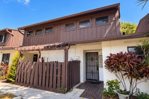 Adosado en Miramar, Florida 3 dormitorios, 96.62 m2 № 2436283