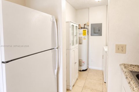 Adosado en venta en Miramar, Florida, 3 dormitorios, 96.62 m2 № 2436283 - foto 11