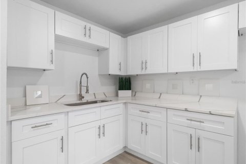 Casa en alquiler en Orlando, Florida, 3 dormitorios, 106.47 m2 № 1813348 - foto 7