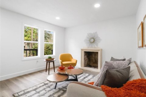 Casa en alquiler en Orlando, Florida, 3 dormitorios, 106.47 m2 № 1813348 - foto 4