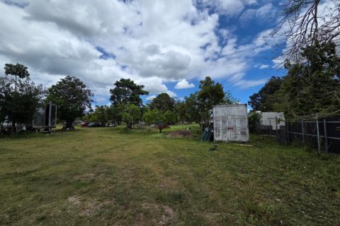 Propiedad comercial en venta en Homestead, Florida № 2077809 - foto 8