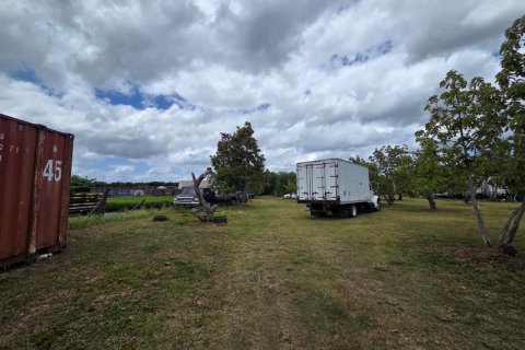 Propiedad comercial en venta en Homestead, Florida № 2077809 - foto 6
