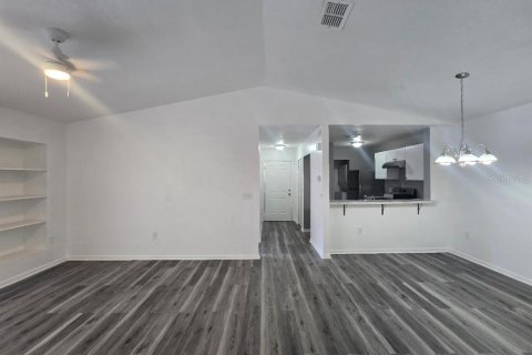 Condo in Orlando, Florida, 2 bedrooms  № 2143163 - photo 3