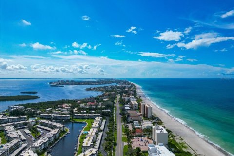 Condominio en venta en Longboat Key, Florida, 2 dormitorios, 94.95 m2 № 1914839 - foto 24