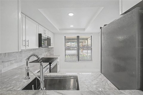 Copropriété à vendre à Clearwater, Floride: 2 chambres, 97.55 m2 № 2199671 - photo 7