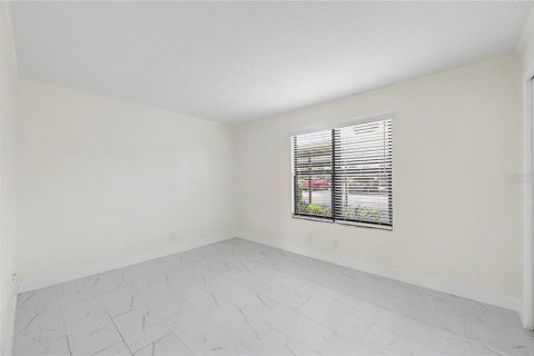 Copropriété à vendre à Clearwater, Floride: 2 chambres, 97.55 m2 № 2199671 - photo 25