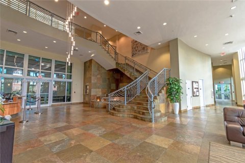 Copropriété à louer à Hallandale Beach, Floride: 1 chambre, 85.01 m2 № 2170653 - photo 11