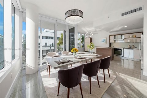 Condo in Miami Beach, Florida, 4 bedrooms  № 1865752 - photo 3