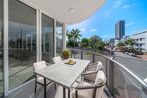Condo in Miami Beach, Florida, 4 bedrooms  № 1865752 - photo 8
