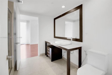Copropriété à louer à Miami, Floride: 3 chambres, 134.71 m2 № 1996600 - photo 6