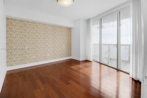 Copropriété à louer à Miami, Floride: 3 chambres, 134.71 m2 № 1996600 - photo 12