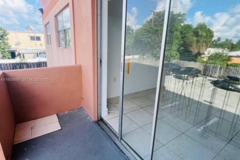 Apartment in Miami Gardens, Florida 2 bedrooms, 81.29 sq.m. № 1994128 - photo 14